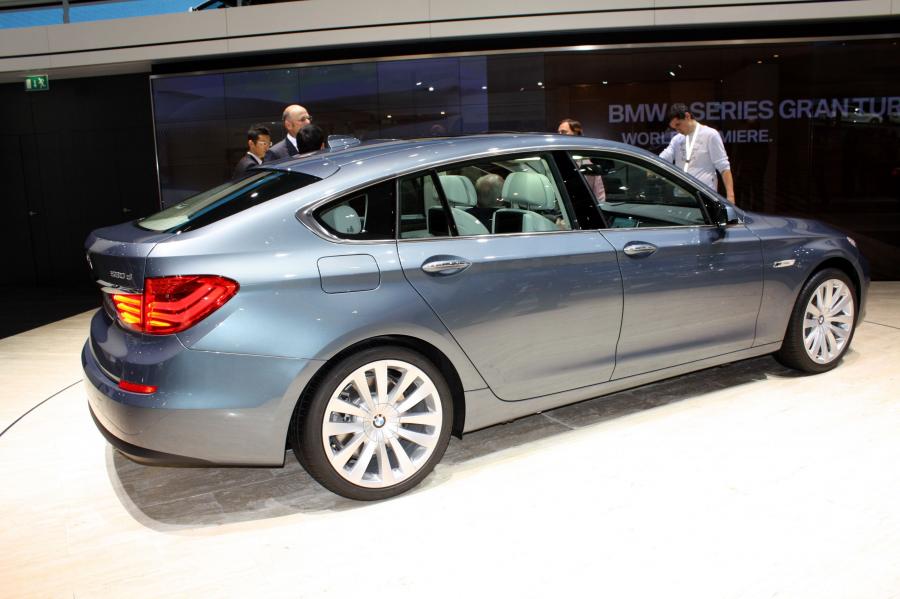  BMW 5-Series GT 2010 года  (фото 87 из 133)